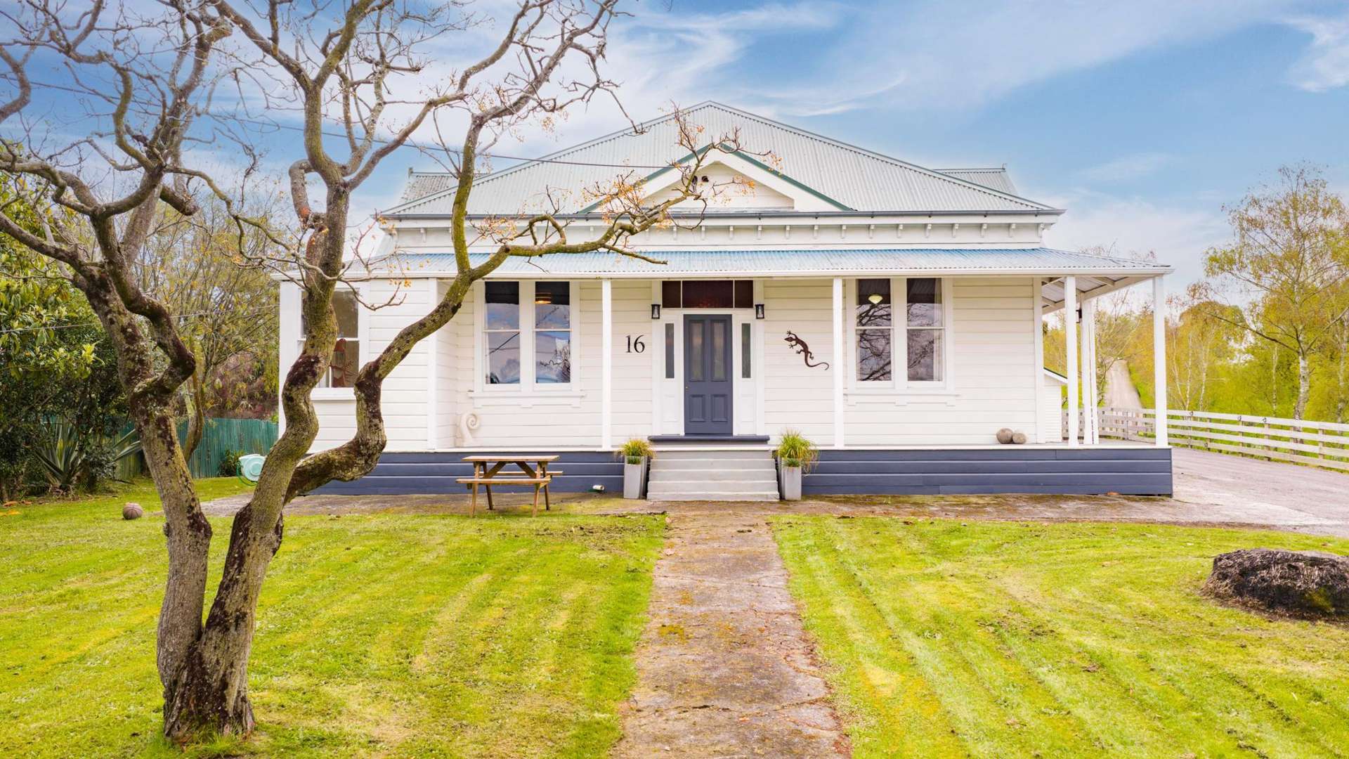 16 Tamumu Road Waipawa_0