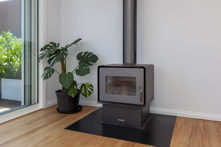 30 Newry Road Raumati Beach_18