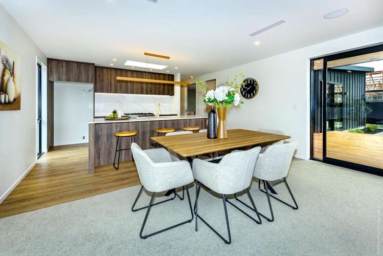 87 Whitehorn Drive Lincoln_6