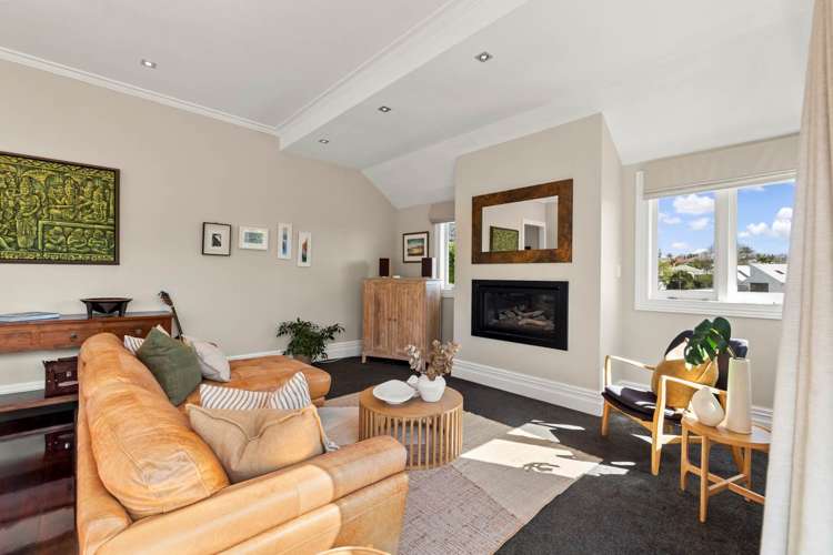 28 Patuone Avenue Devonport_19