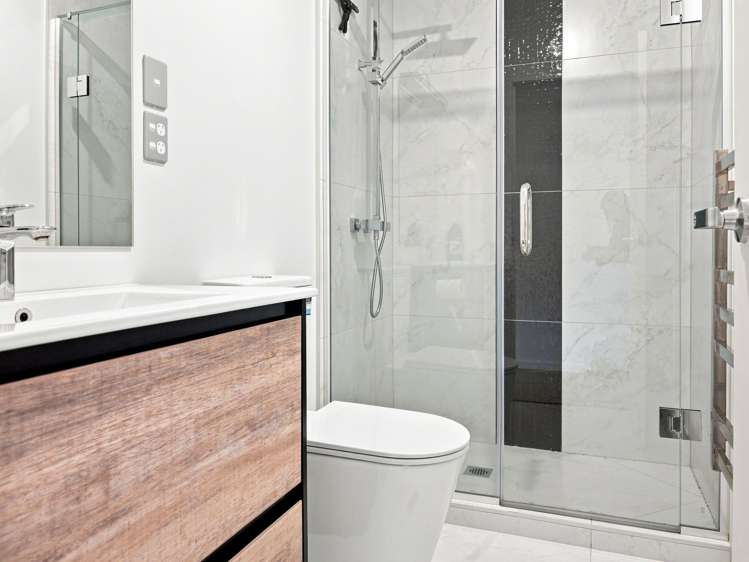 4/14 Sabot Place Massey_11