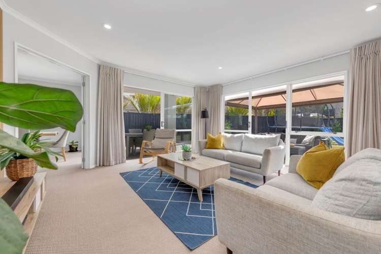 56 Pine Harbour Parade Beachlands_13