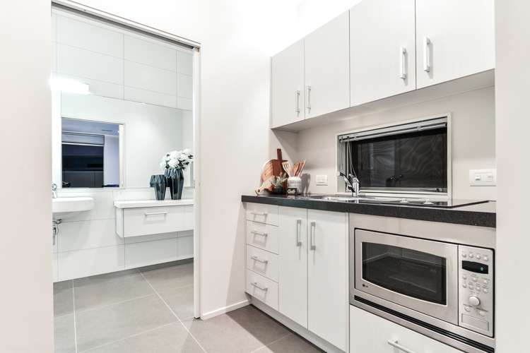 3 Peninsula Point Huntington_25