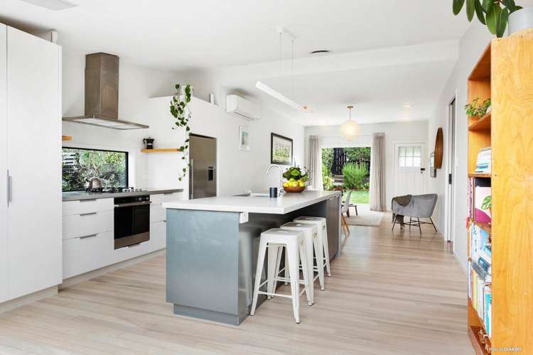 21 Himikera Avenue Avondale_6