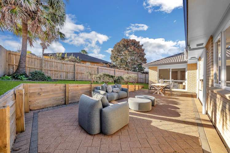 5 & 5A Ballydonegan Rise East Tamaki_12