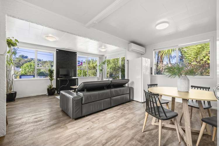 3 Violet Street Raglan_6