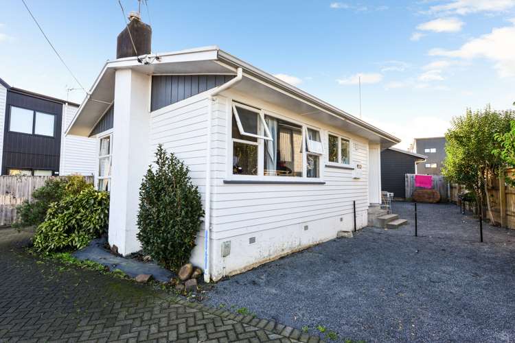 1/54 May Street Hamilton East_2