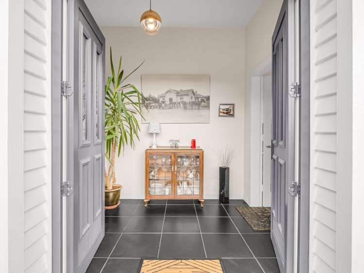 2 High Street Hawarden_8