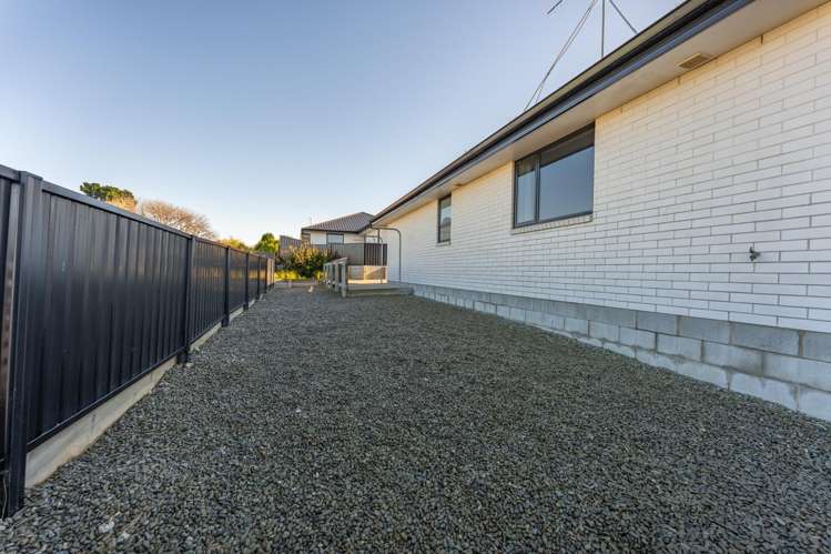 2B Otipua Road Kensington_23