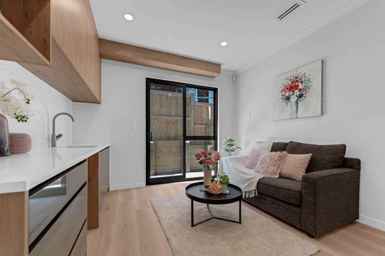 138 McQuoids Road Flat Bush_11