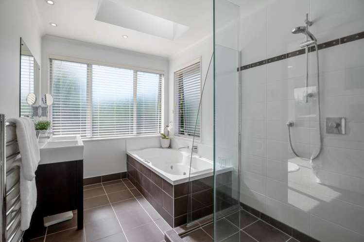 202c Beach Road Campbells Bay_19