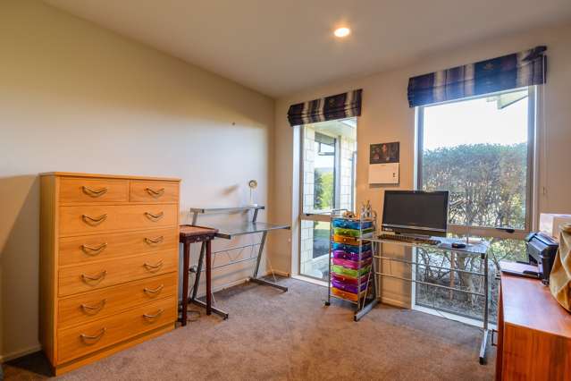 17 Avening Close Blenheim Central_4