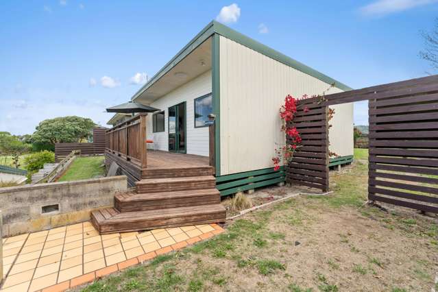 129 Rogers Road Pukehina_3