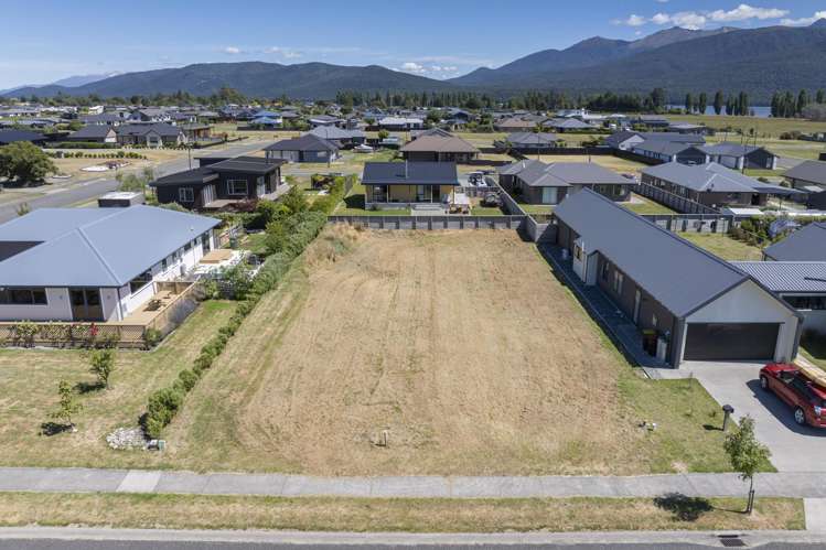87 Howden Street Te Anau_8