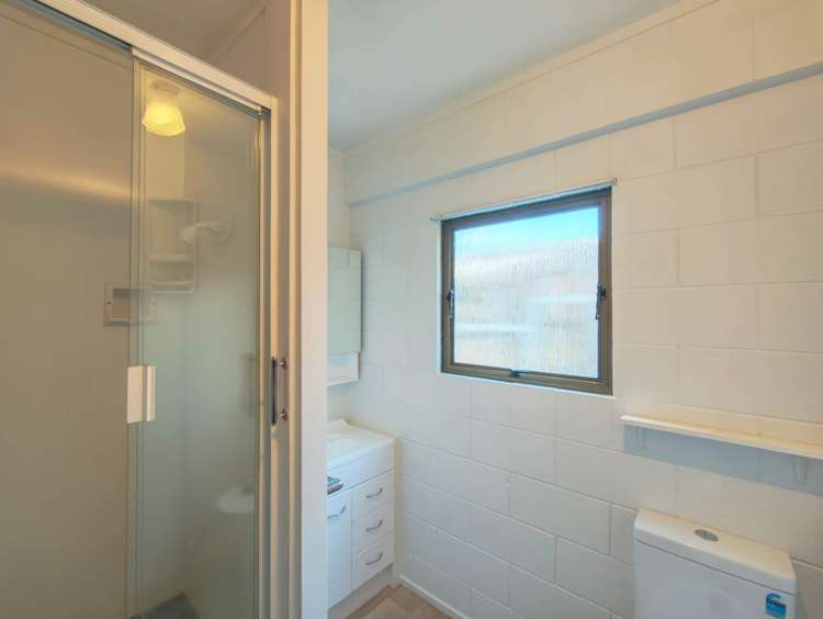 28 Glencoe Road Browns Bay_16