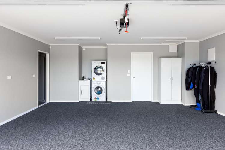 85 Squire Drive Awatoto_15