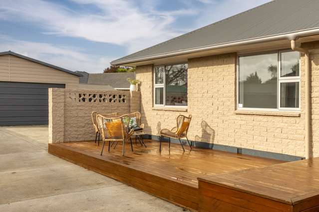 72 Greenhaven Drive Burwood_3