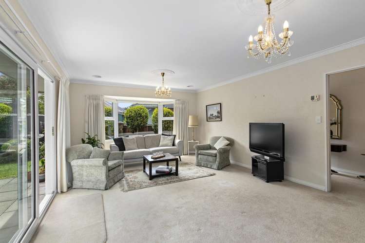 31b Wai-Iti Crescent Woburn_10