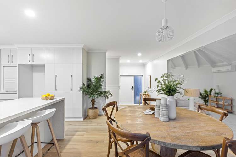 70 Bay Vista Drive Red Beach_37