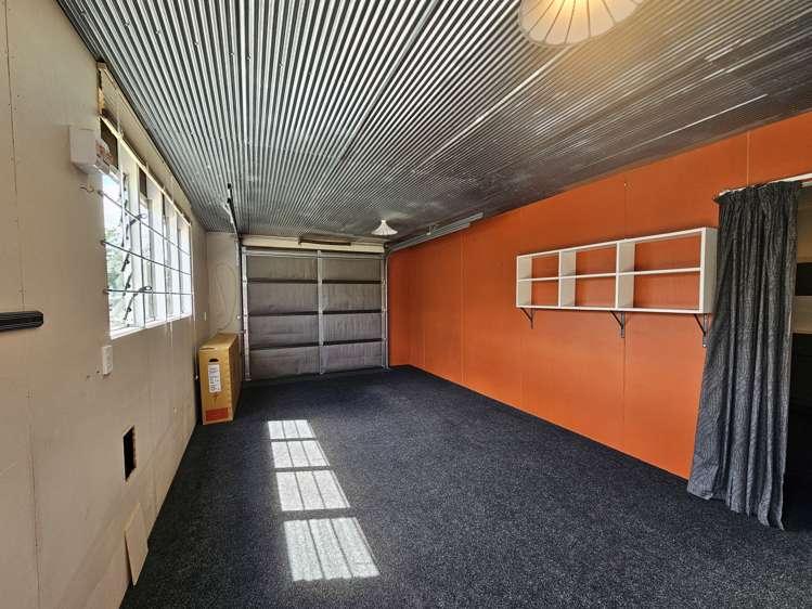 196 Bath Street Levin_17