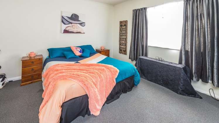 106 Glasgow Street 1235_8