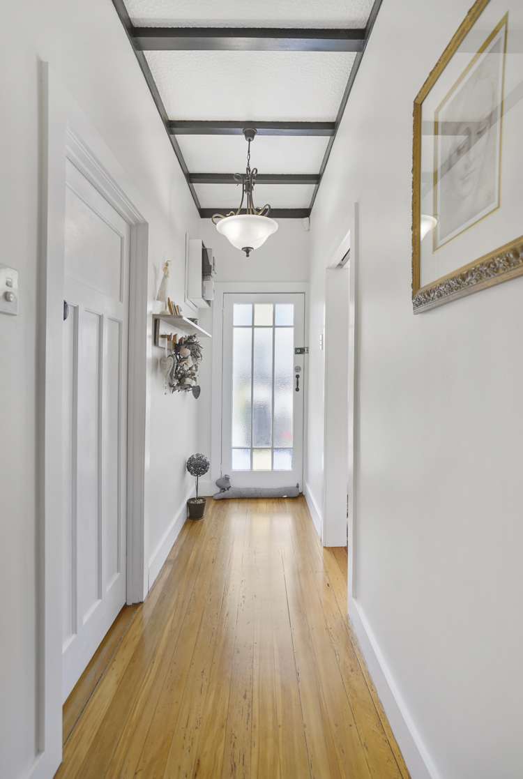 104 Owairaka Avenue Mount Albert_12