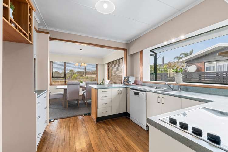 36 Wairau Road Oakura_9