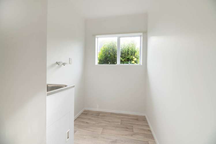 3/210 Edmonton Road Te Atatu South_14