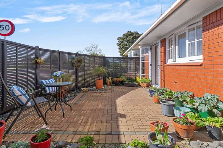 1/2 Magnolia Avenue Opaheke_6