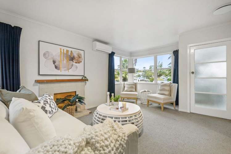 72 Blakeborough Drive Forrest Hill_1