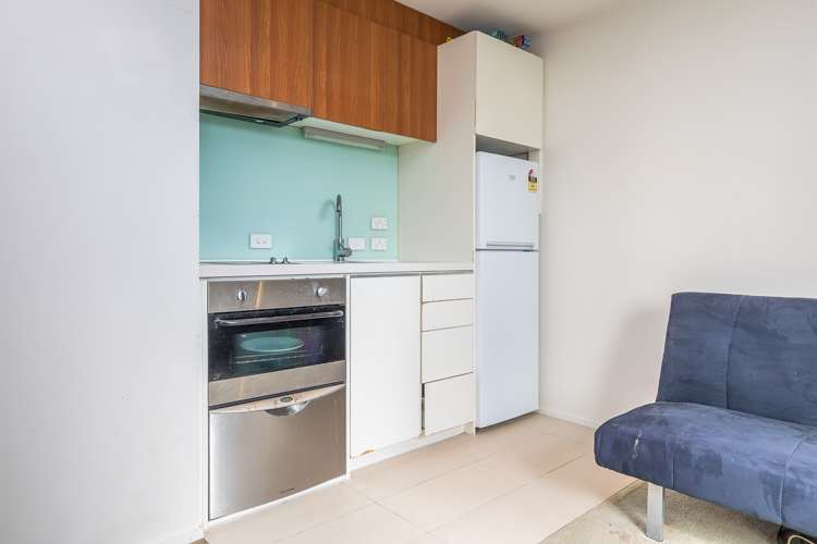 131/4 Dockside Lane Auckland Central_5