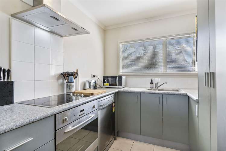 124/172 Mcleod Road Te Atatu South_9