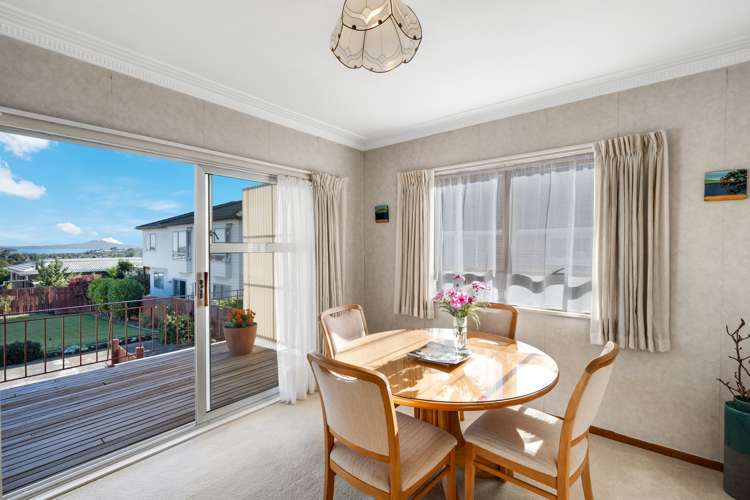 41 Bradbury Road Botany Downs_7