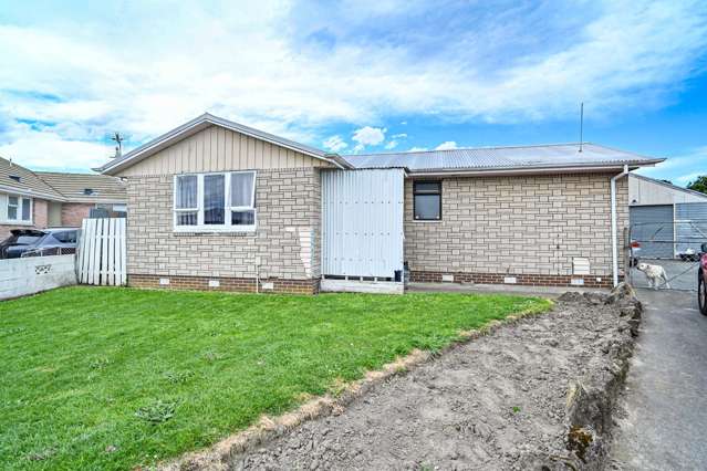 Cheap as chips make an offer!