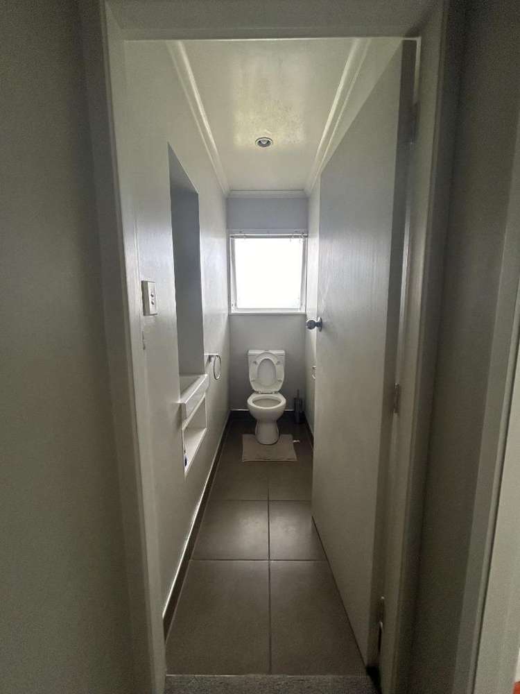 7 McInnes Place Queenwood_12