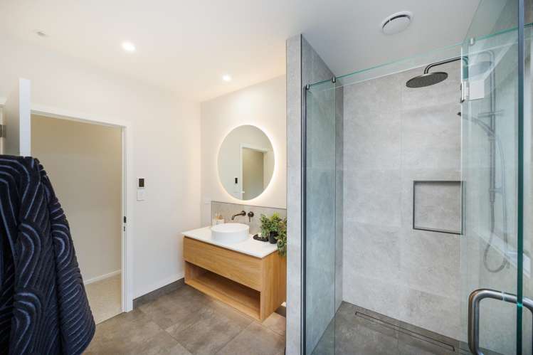 16B St Albans Avenue Hokowhitu_13
