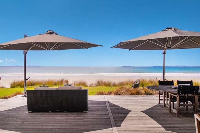 Seaside Serenity: Your Dream Beachfront Awaits