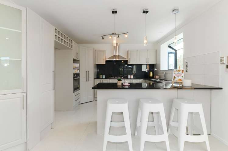 55b Willerton Avenue New Lynn_11