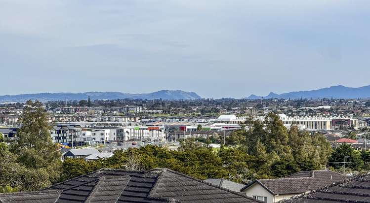 7 Viera Drive Flat Bush_18