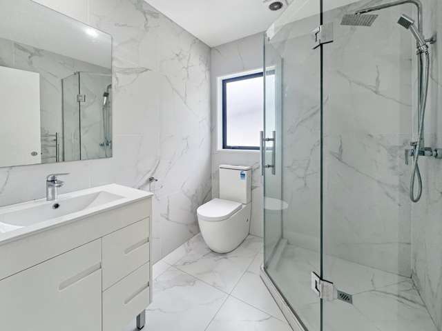 55a Cambridge Road Riverhead_2