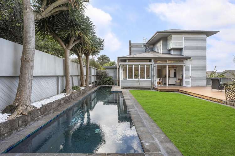 8 Almorah Place Epsom_2