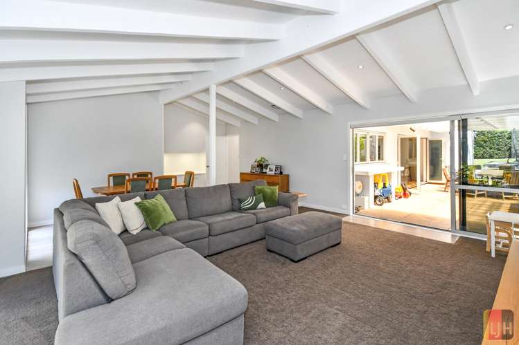 44 Rushgreen Avenue Pahurehure_10