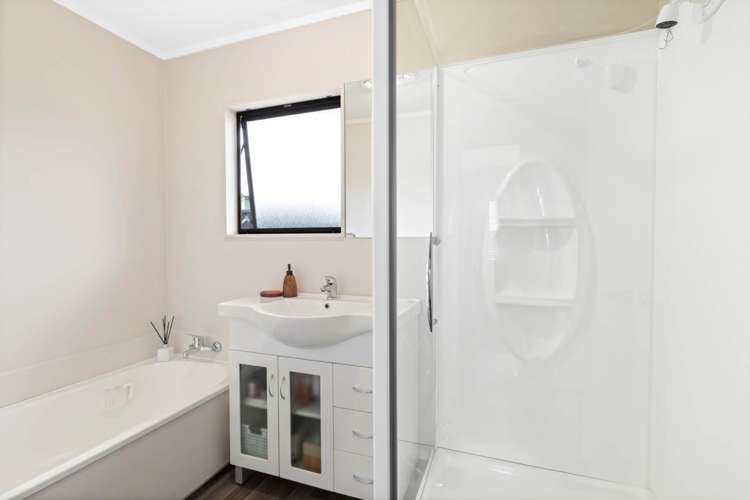 2/24b Arahoe Road New Lynn_9