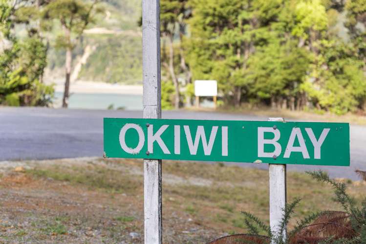 2343 Croisilles-French Pass Road Okiwi Bay_26