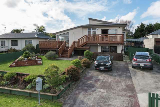 183 Carnoustie Drive Wattle Downs_1