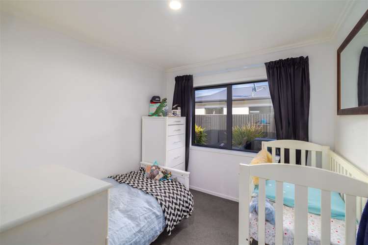 3 Hineaari Street Marshland_11