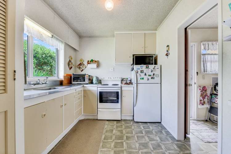 5a Leong Avenue Dinsdale_8