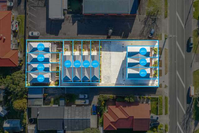 Brand New. Freehold. Architecturally Designed.