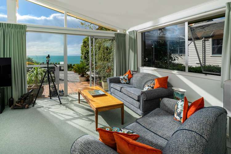 111 Churchill Road Murrays Bay_13