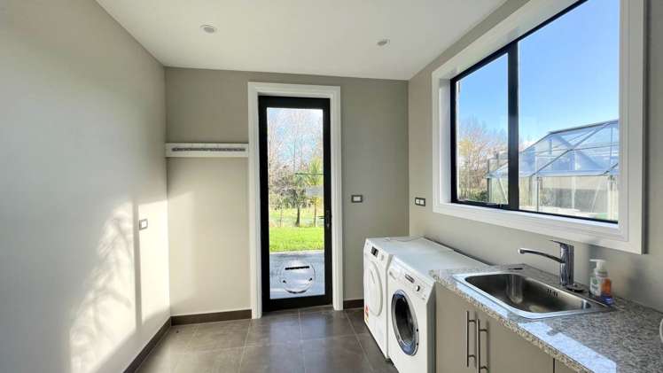 20 Whiteways Drive Dairy Flat_21